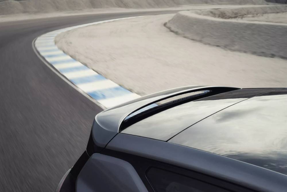 2026-Polestar-3-1001-30-2048x1536