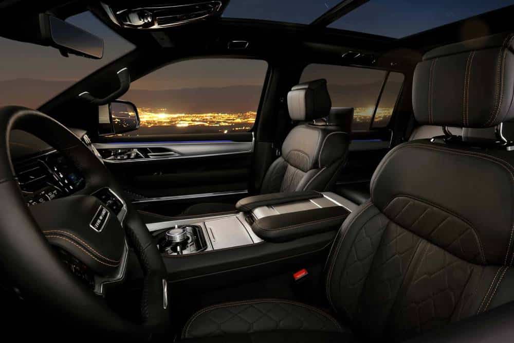 2026-jeep-grand-wagoneer (14)