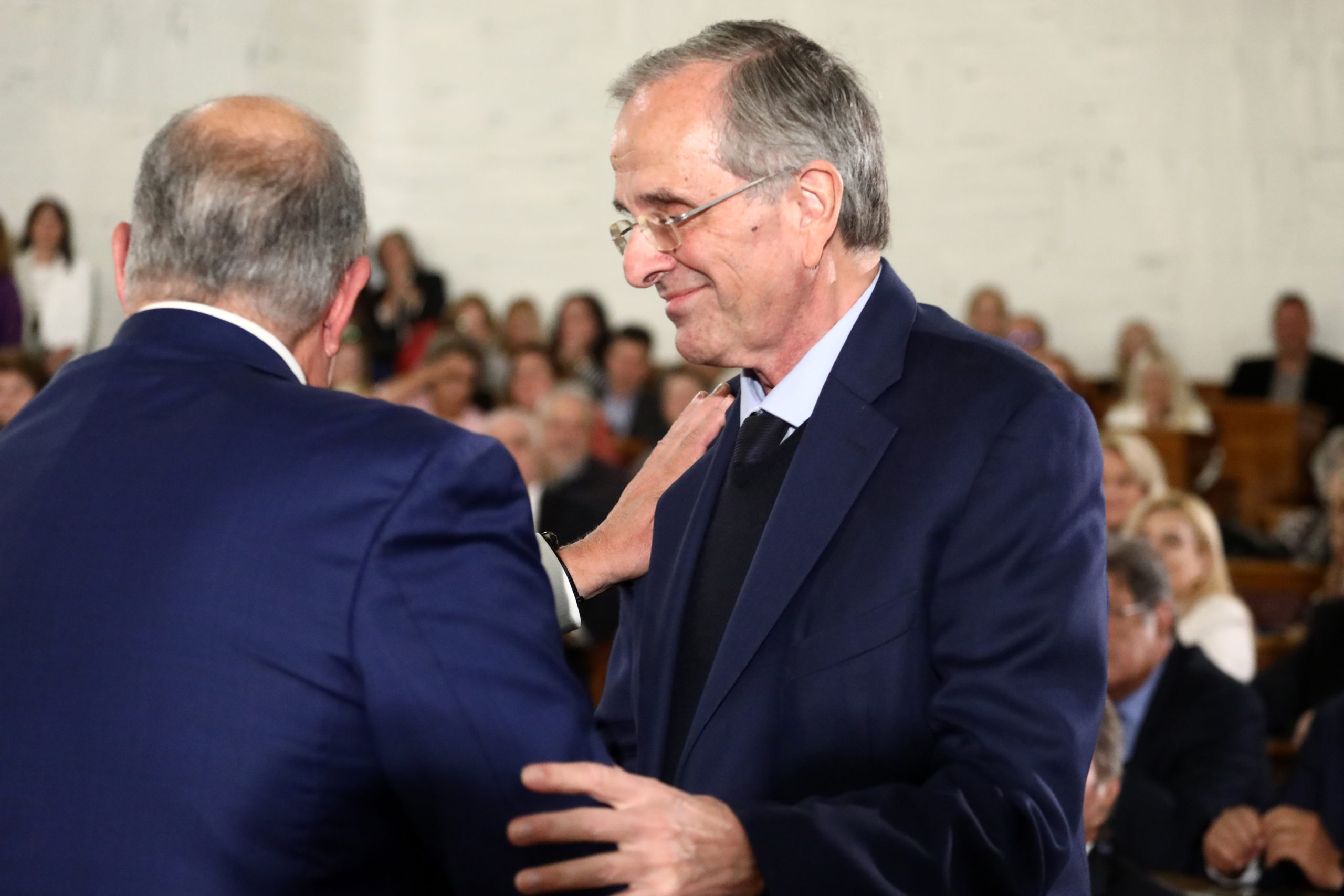 Οι πρώην πρωθυπουργοί Κώστας Καραμανλής και Αντώνης Σαμαράς, εκδήλωση προς τιμήν της πρώην Προέδρου της Βουλής Άννας Ψαρούδα Μπενάκη.
