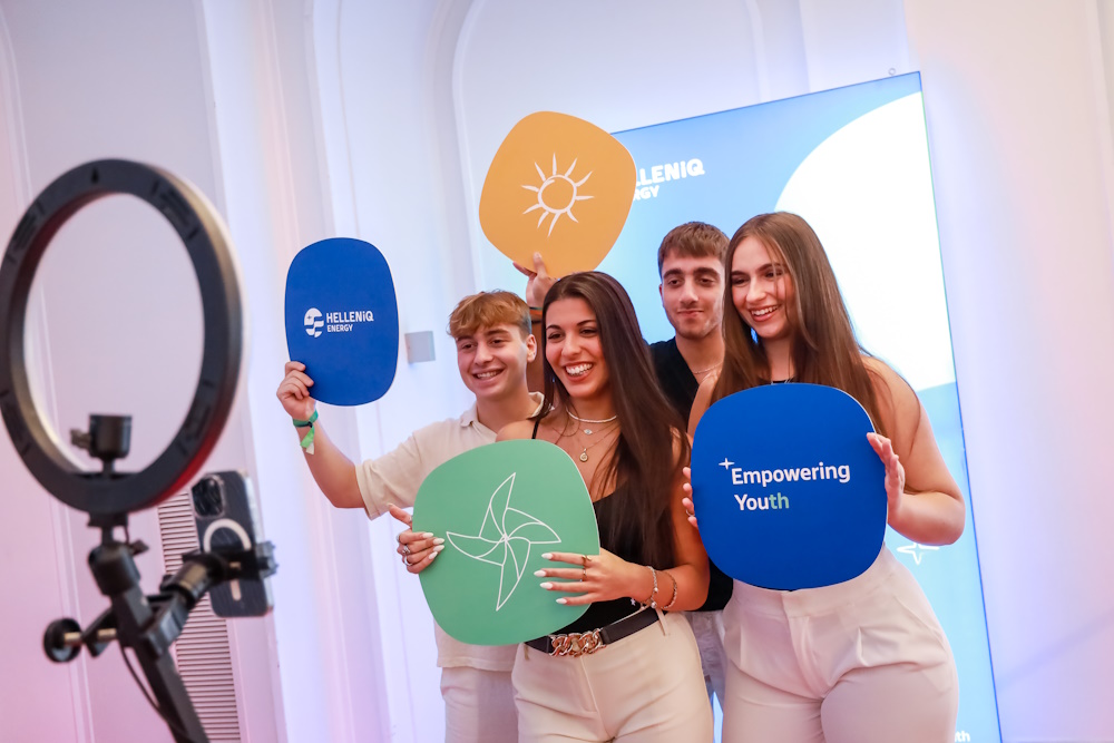 HELLENiQ ENERGY: 17 Χρόνια, Πάνω από 5.700 Αριστούχοι, Υπόσχεση για το Μέλλον