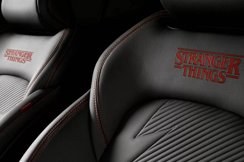 Συλλεκτικό Abarth Pulse σε συνεργασία με το Netflix