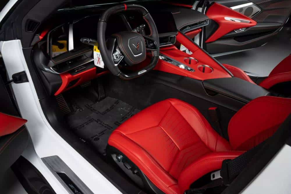 C8-Corvette-ZR1-int-00003-2048x1366