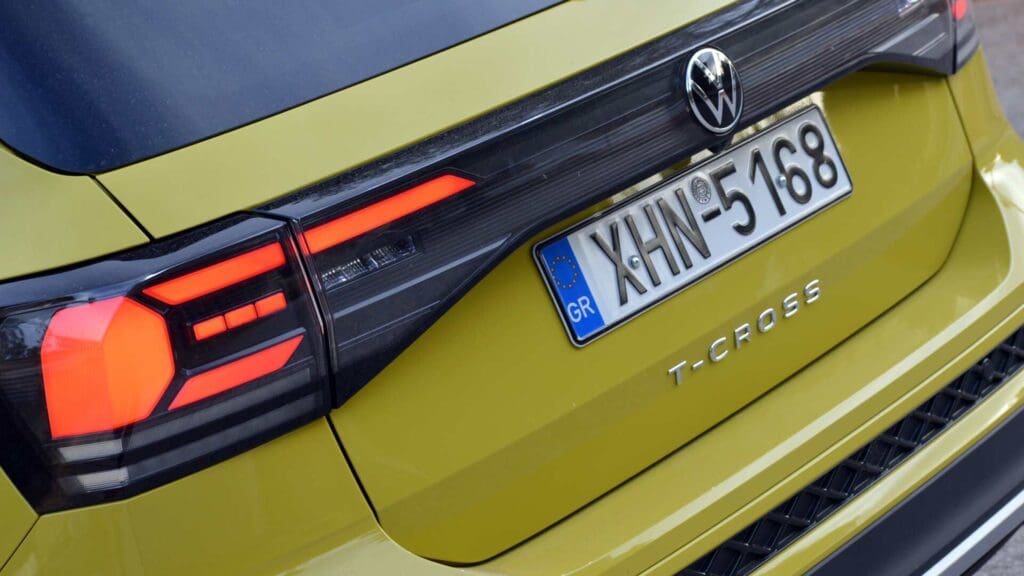 Η VW μειώνει την τιμή του T-Cross έως το τέλος του μήνα 6 Δοκιμή VW T-Cross 1.0 DSG R-Line