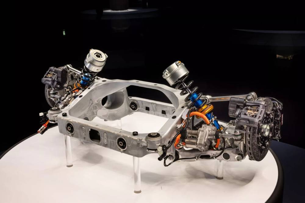 Ferrari-Elettrica-Chassis-64-2048x1366