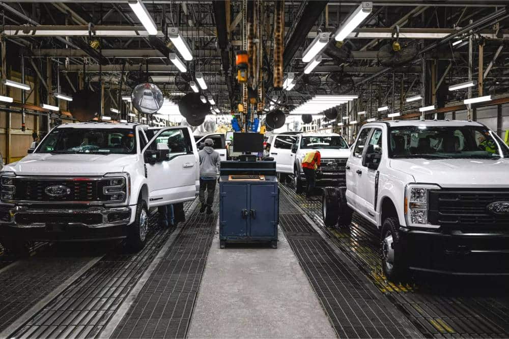 Ford-Truck-Production-1023-2-2048x1365
