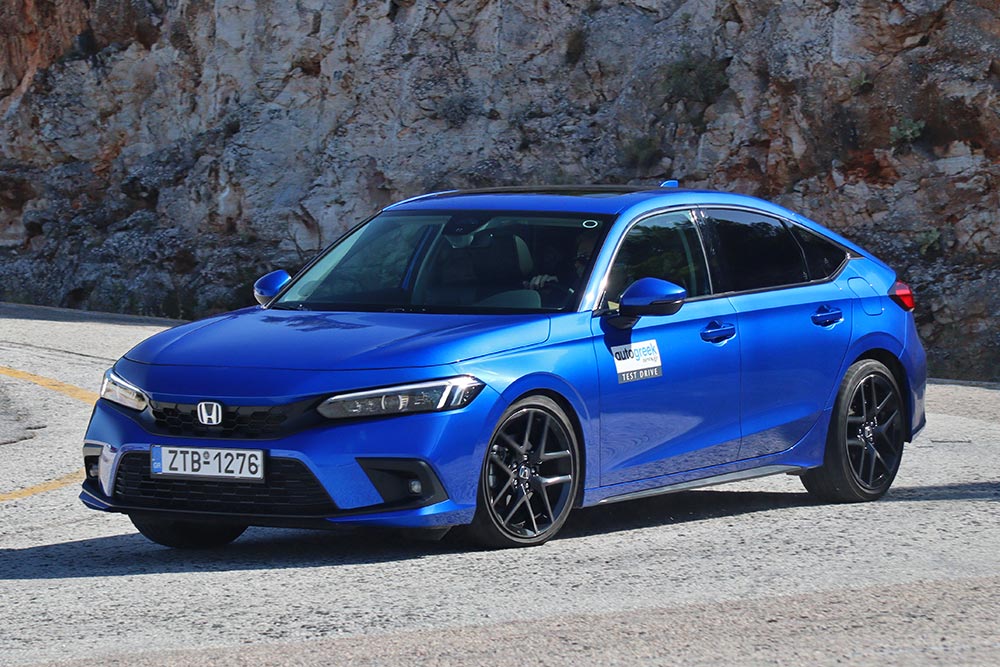 Honda-Civic-Hybrid-2023-(9)