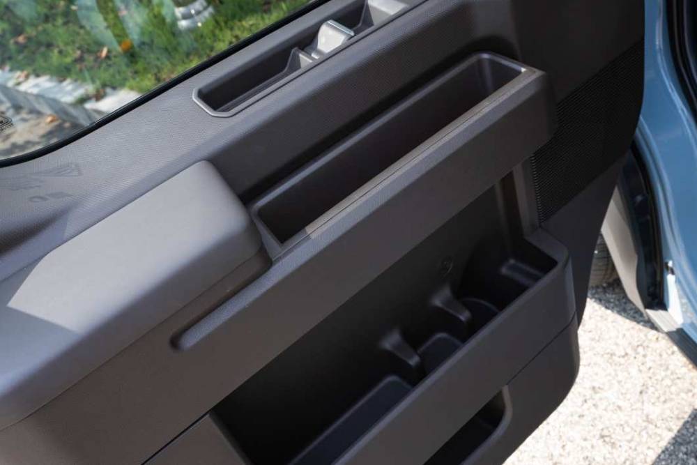 KiaPV52025-11