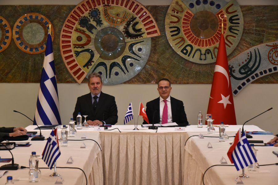 Σμύρνη: Σε αισιόδοξο κλίμα η συζήτηση για τα Μέτρα Εμπιστοσύνης Ελλάδας-Τουρκίας