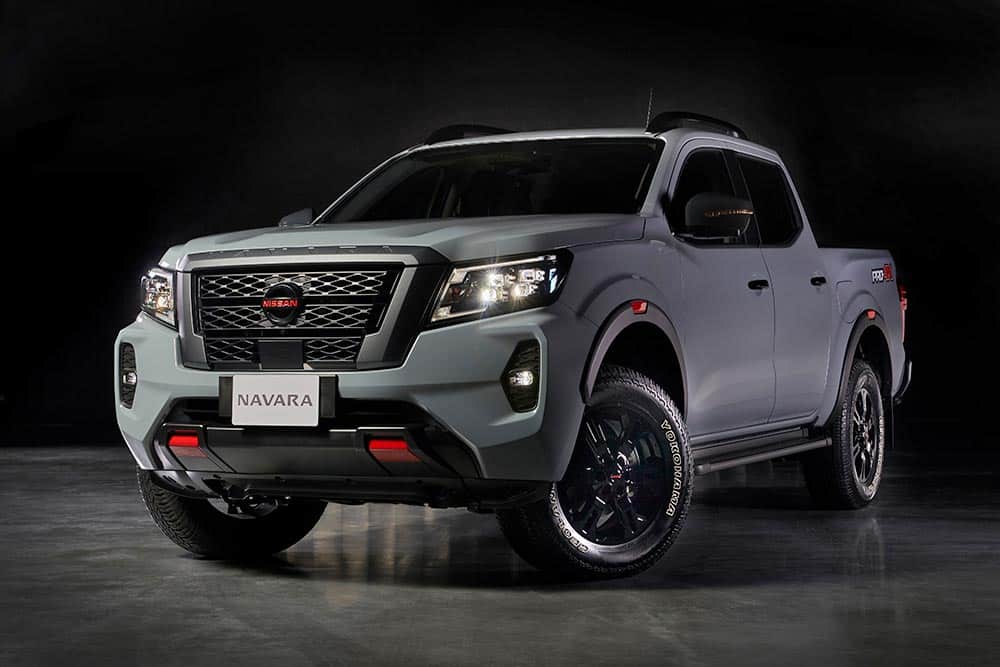 Nissan_2020_Navara_PRO-4X_Smart-Style