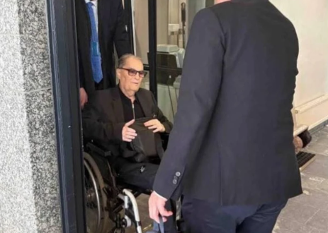 Απεβίωσε ο Νεμπόισα Πάβκοβιτς, ο καταδικασμένος πρώην στρατηγός του Γιουγκοσλαβικού Στρατού