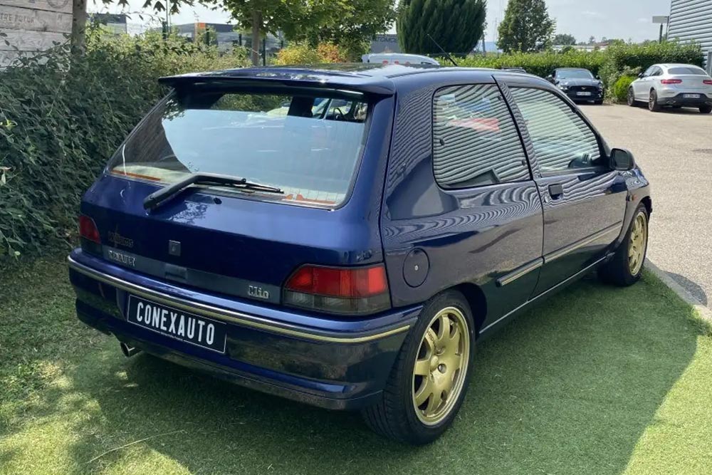 Renault-Clio-Williams-2