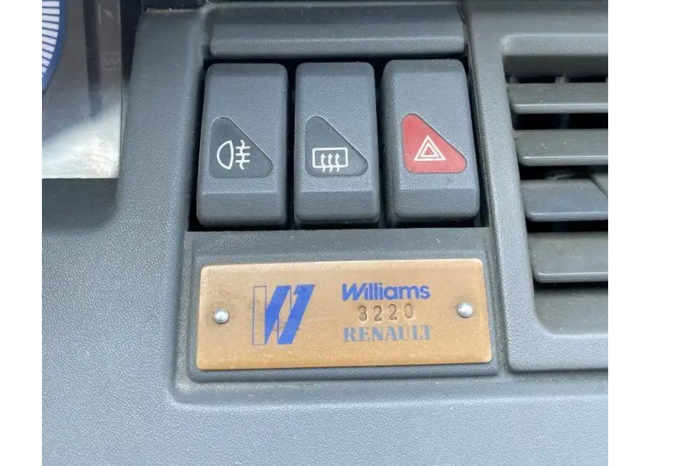 Renault-Clio-Williams-8