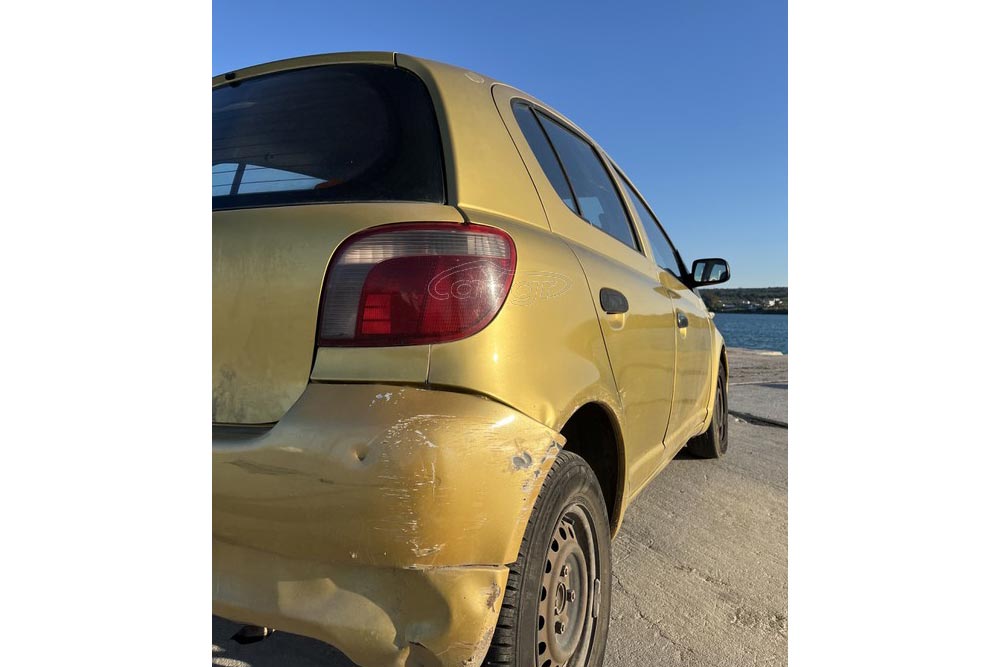 Το οικονομικότερο Toyota Yaris με 1.700 ευρώ 16 Toyota-Yaris-cheap-(11)