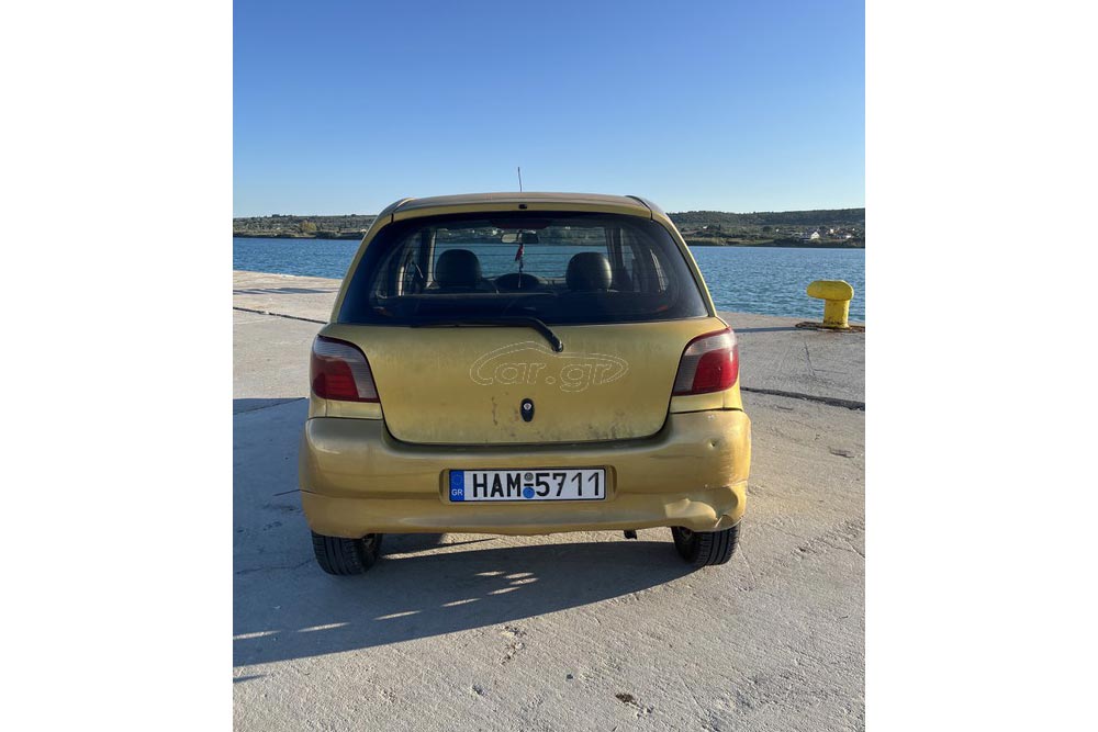 Το οικονομικότερο Toyota Yaris με 1.700 ευρώ 13 Toyota-Yaris-cheap-(5)