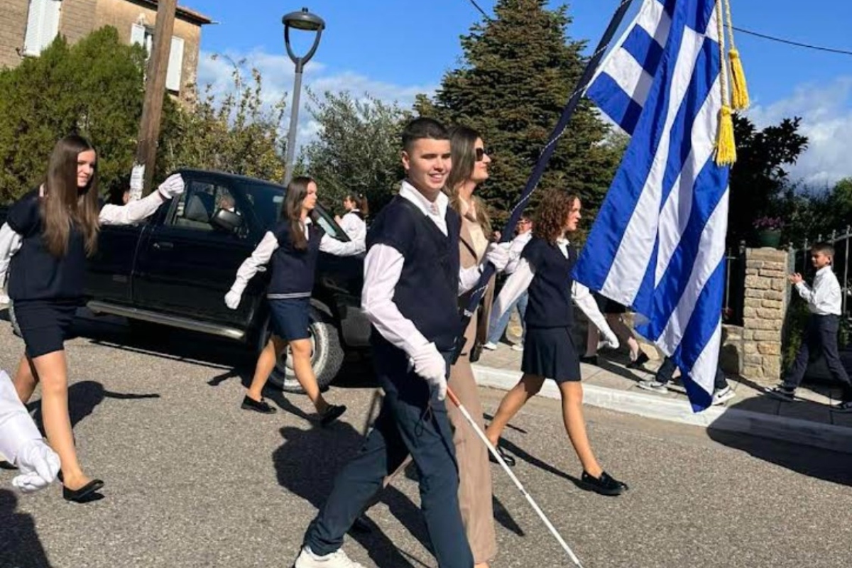 agrinio-tyflos-simaioforos-1