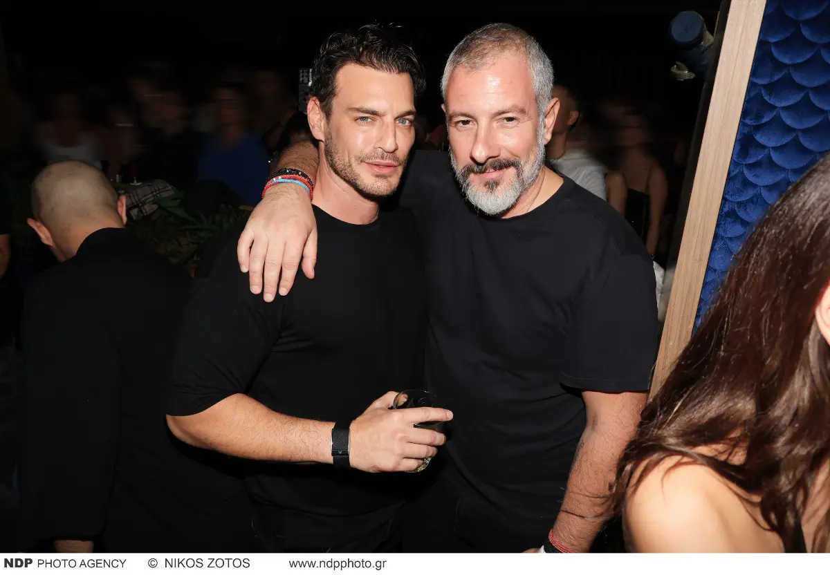 Μπέττυ Μαγγίρα: Στα μπουζούκια με τον άντρα της, Δημήτρη Μάζη – Η σπάνια νυχτερινή τους έξοδος 10 Ο Δημήτρης Φιντιρίκος