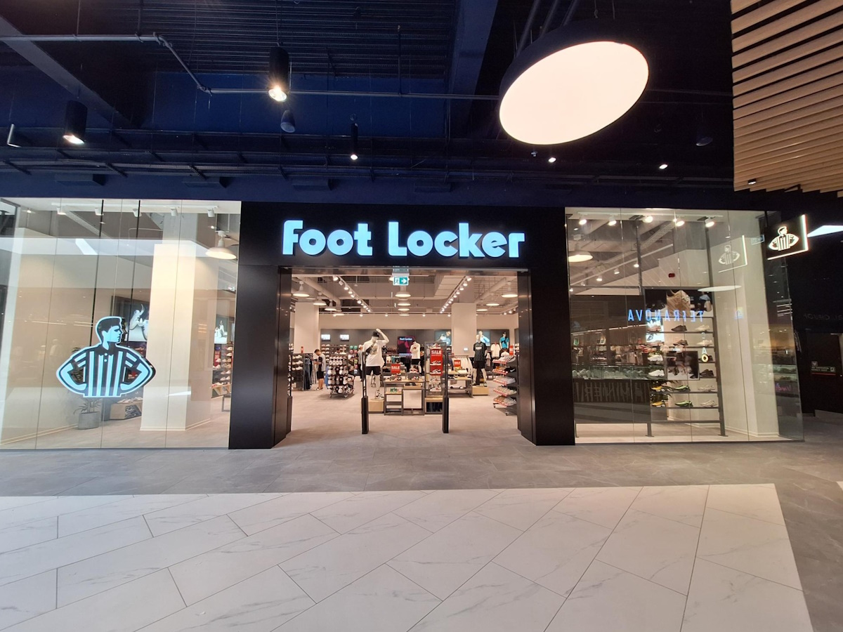 Κατάστημα Foot Locker στη Ρουμανία
