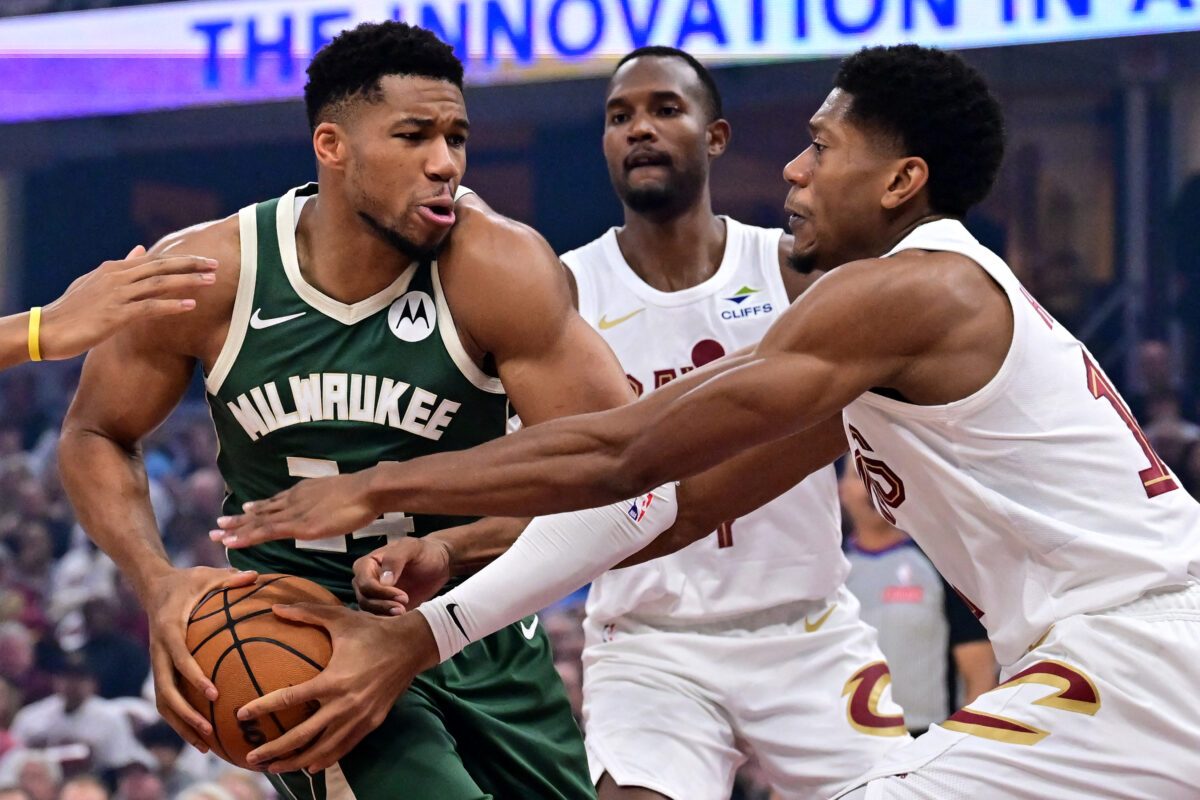 giannis-1200x800