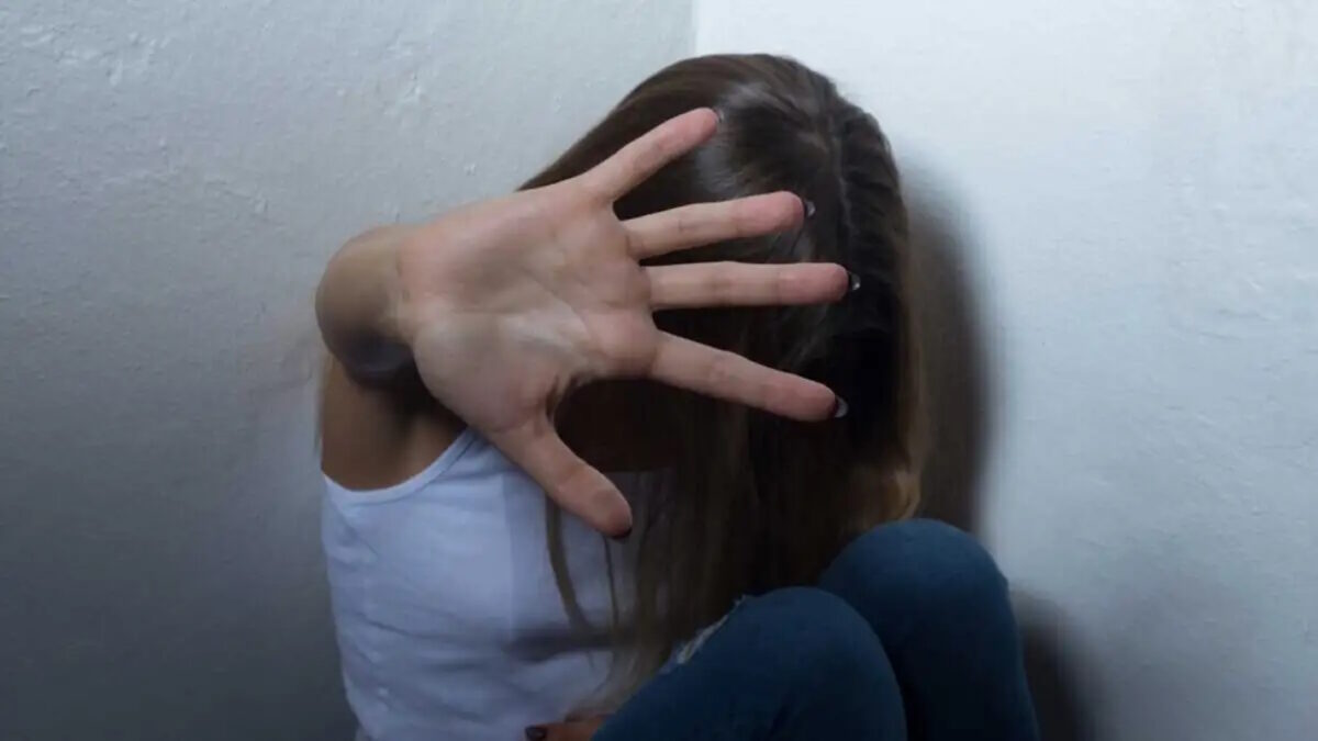 Φθιώτιδα: «Στα 17 μου είχα σχέση με 45χρονη, ήταν υπέροχο» έγραφε 56χρονος σε ανήλικη – Καταδικάστηκε σε 3 χρόνια φυλάκιση