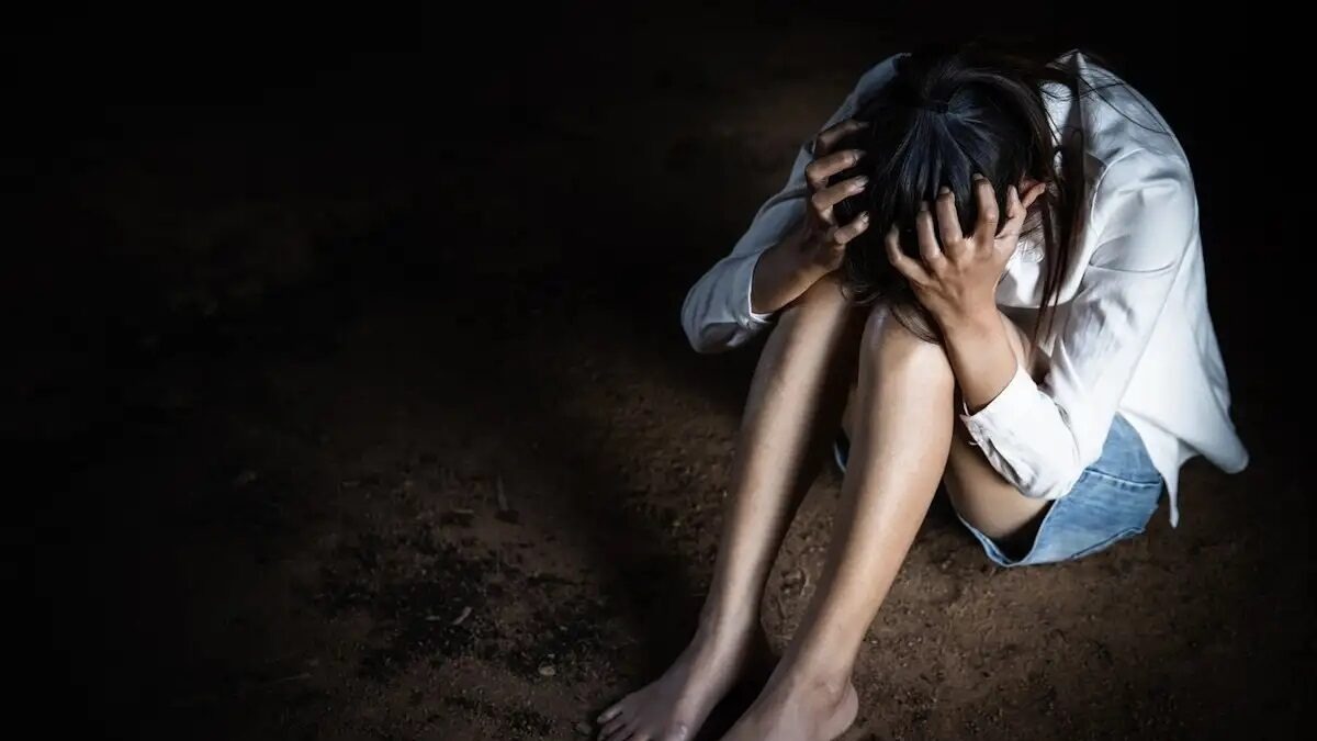 istock-woman2-1200x6751-1