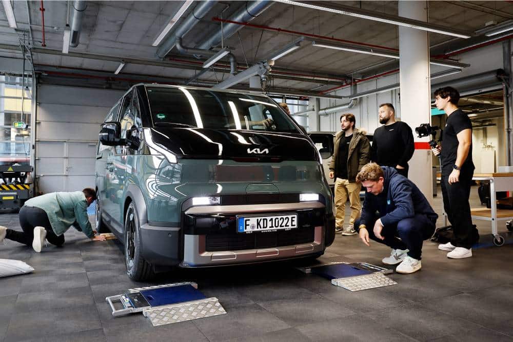 Νέο παγκόσμιο ρεκόρ αυτονομίας από το Kia PV5 13 kia-corporate-GWR-digital-1920x1080-1 (1)