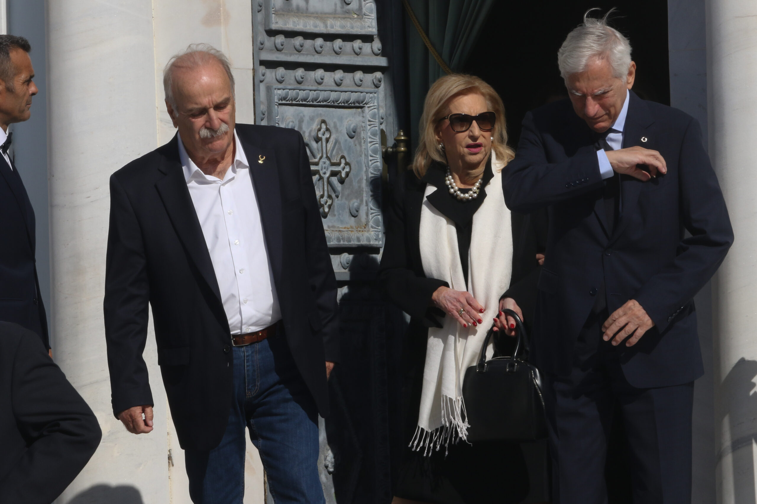 Αποχαιρετισμός Λάμπη Νικολάου: Το «ύστατο χαίρε» στον πρώην πρόεδρο της Ελληνικής Ολυμπιακής Επιτροπής 8 Αποχαιρετισμός Λάμπη Νικολάου: Το «ύστατο χαίρε» στον πρώην πρόεδρο της Ελληνικής Ολυμπιακής Επιτροπής