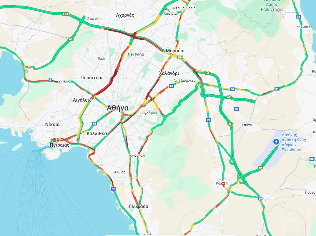 Κυκλοφοριακό χάος: Χιλιόμετρα μποτιλιαρίσματος στον Κηφισό – Καθυστερήσεις άνω των 30 λεπτών στην Αττική οδό