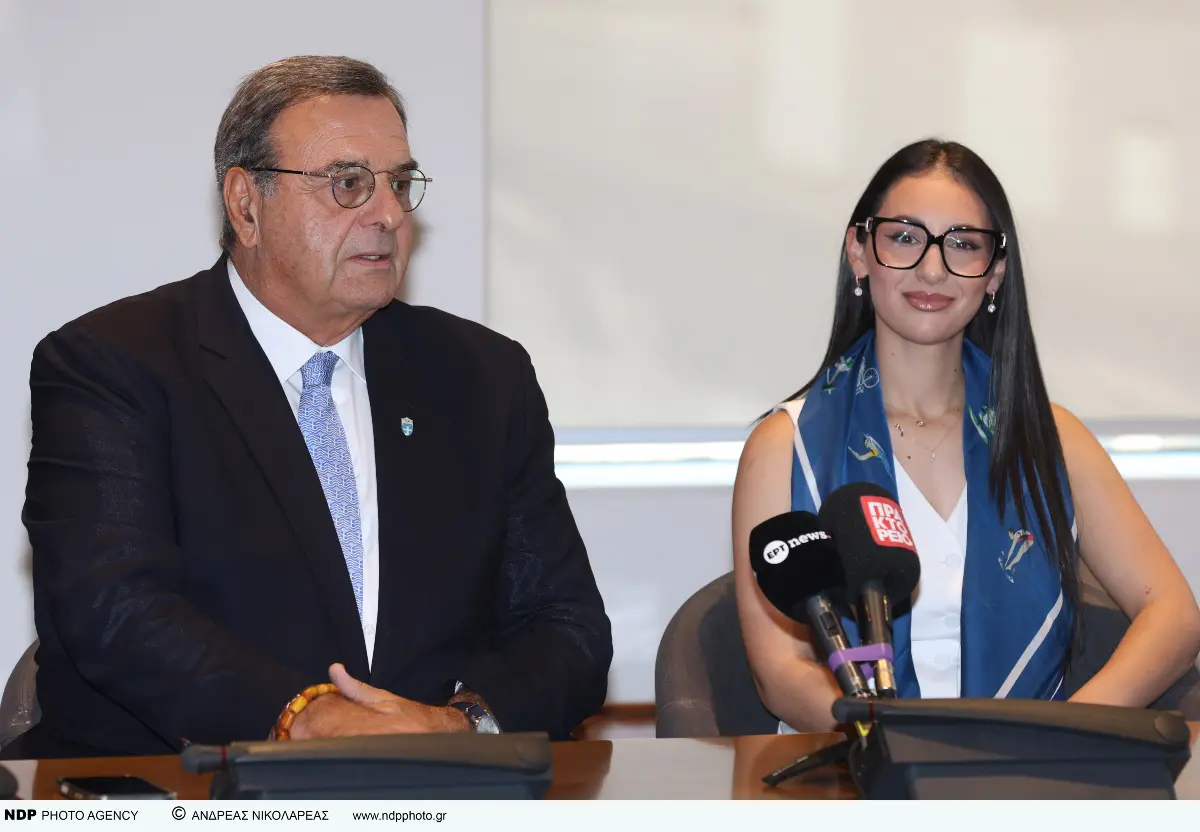 Η Klavdia και ο Ισίδωρος Κούβελος