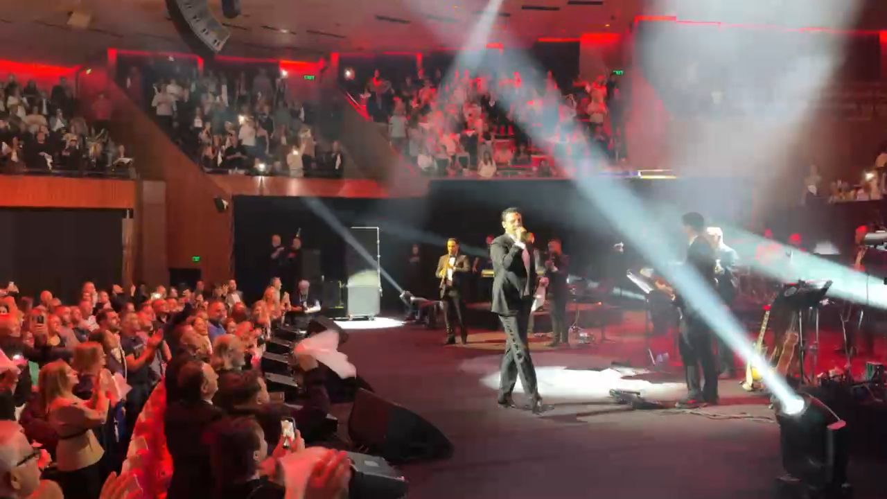 Κωνσταντίνος Αργυρός: Sold out τριπλή αποθέωση στο Σίδνεϊ