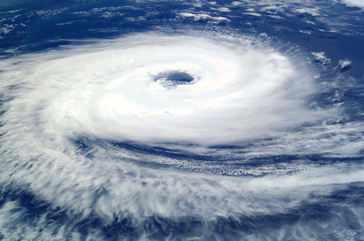 Αστροναύτης του ISS κατέγραψε τον γιγάντιο τυφώνα Halong – Πώς φαίνεται το «Μάτι του Δράκου» από το διάστημα