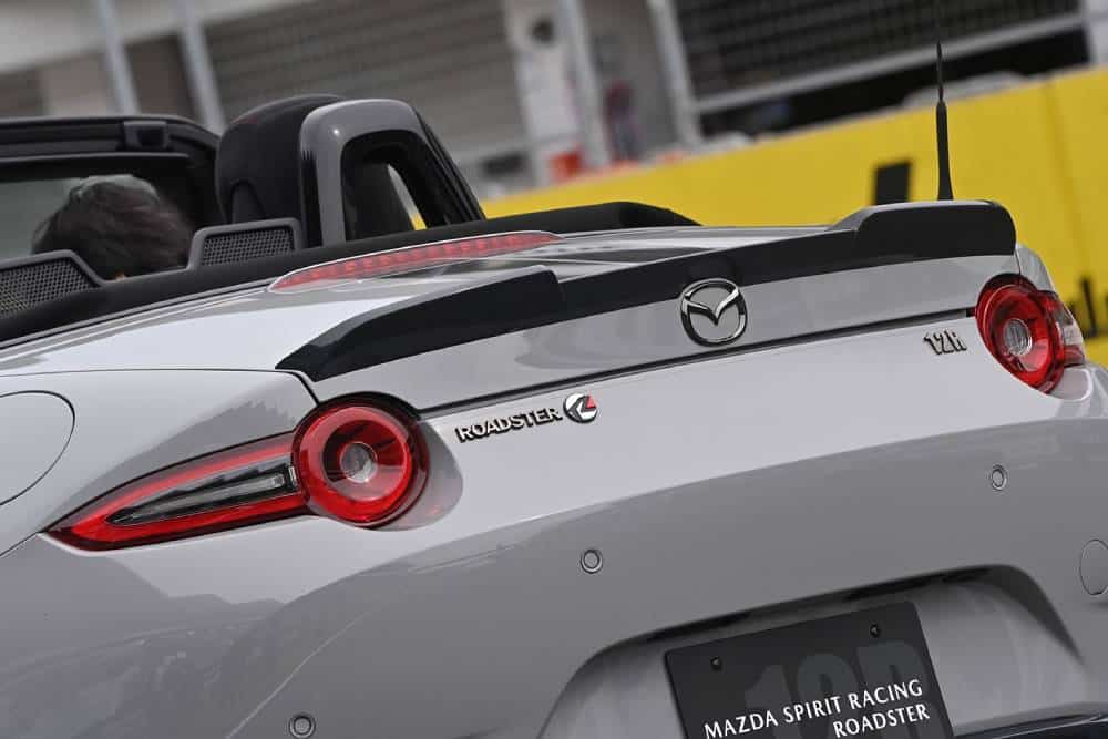 mazda mx-5 spirit racing 08