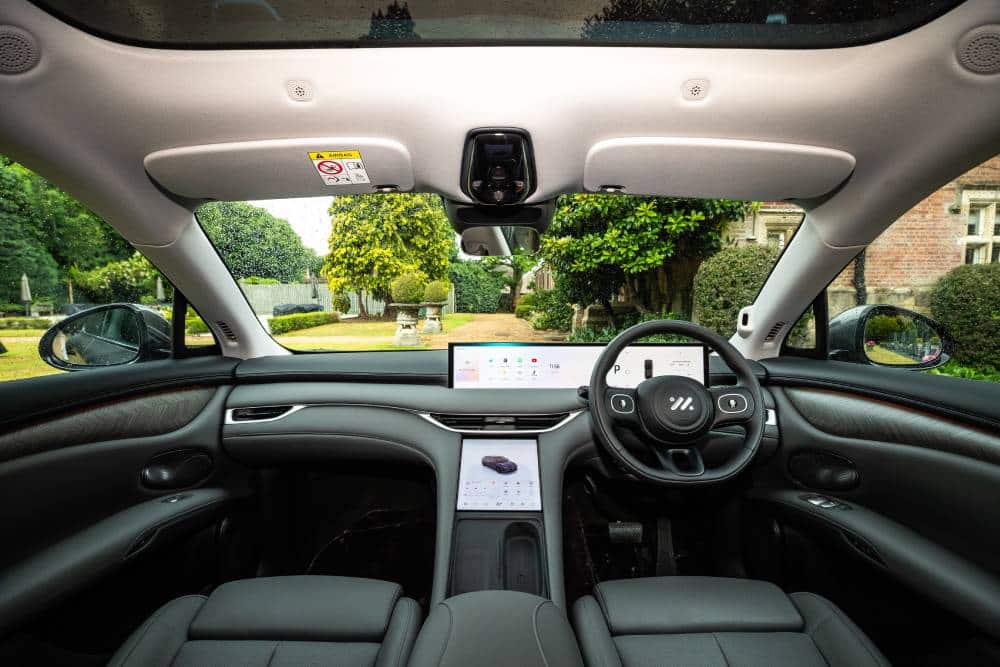 Αναμέτρηση MG IM5 και IM6 απέναντι σε Tesla Model 3 και Model Y 23 mg_im653