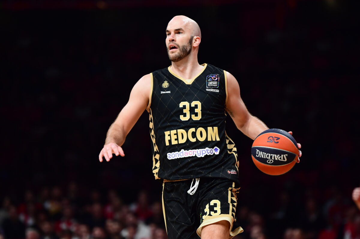 nick_calathes-1200x799