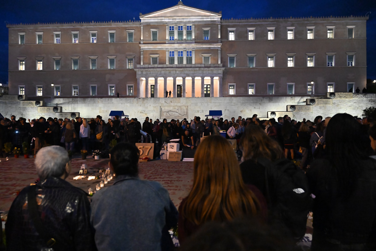 Συγκέντρωση στο Σύνταγμα για τον Πάνο Ρούτσι, μετά το τέλος της απεργίας πείνας