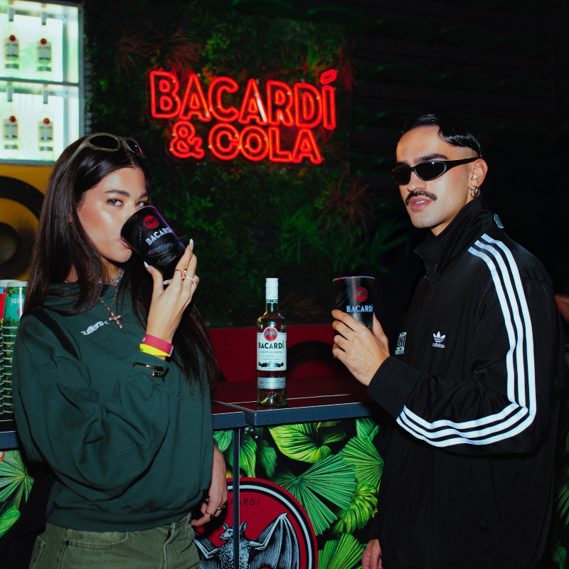 Το Saskeptism Festival στον παλμό του Bacardi – Μια βραδιά «10 με Τόνο»