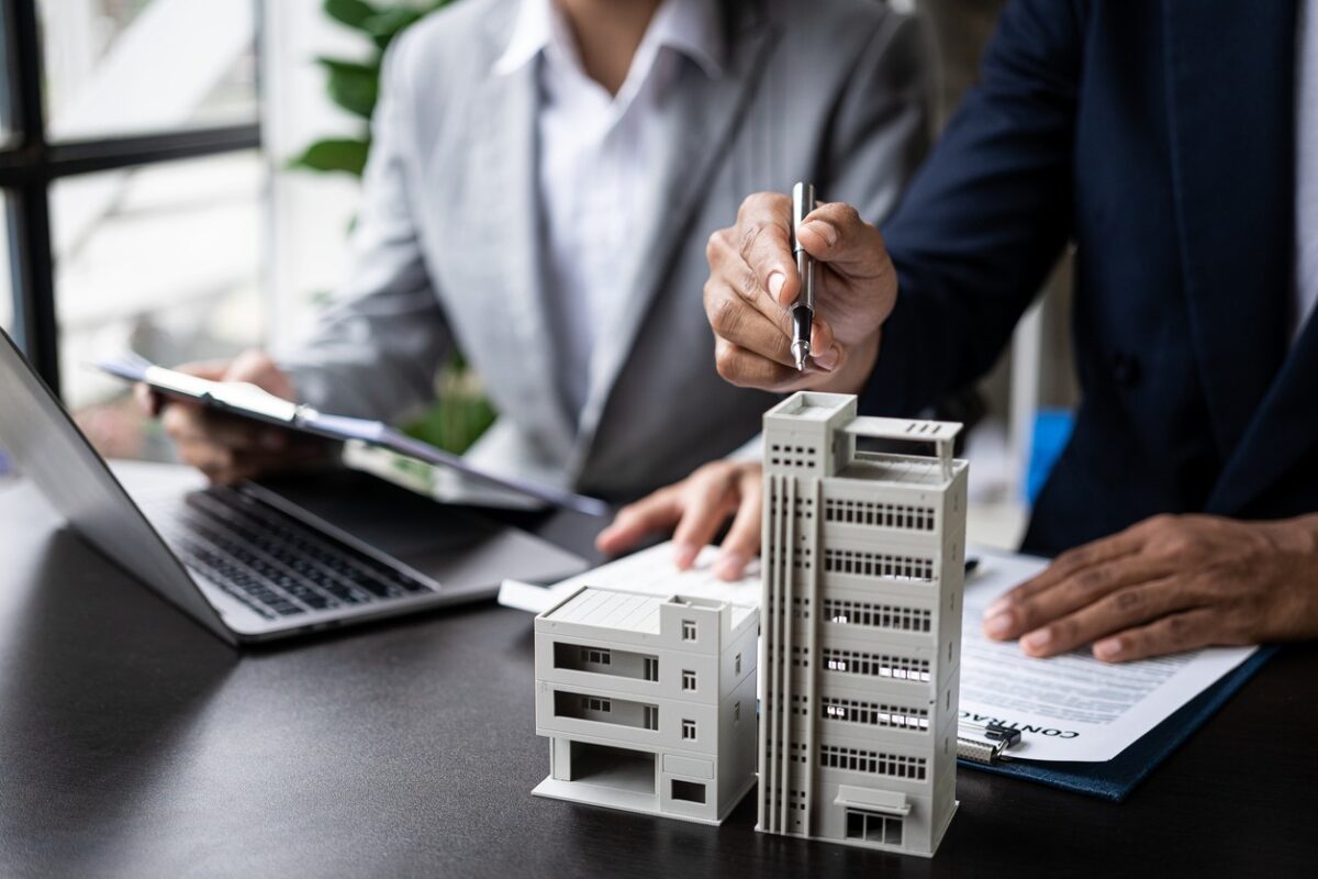 realestate-1200x800