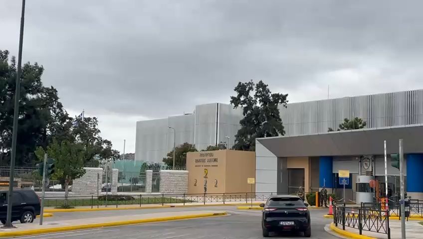 simera-egkainiazetai-to-neo-ktirio-toy-ypoyrgeioy-ethnikis-amynas-1761727110