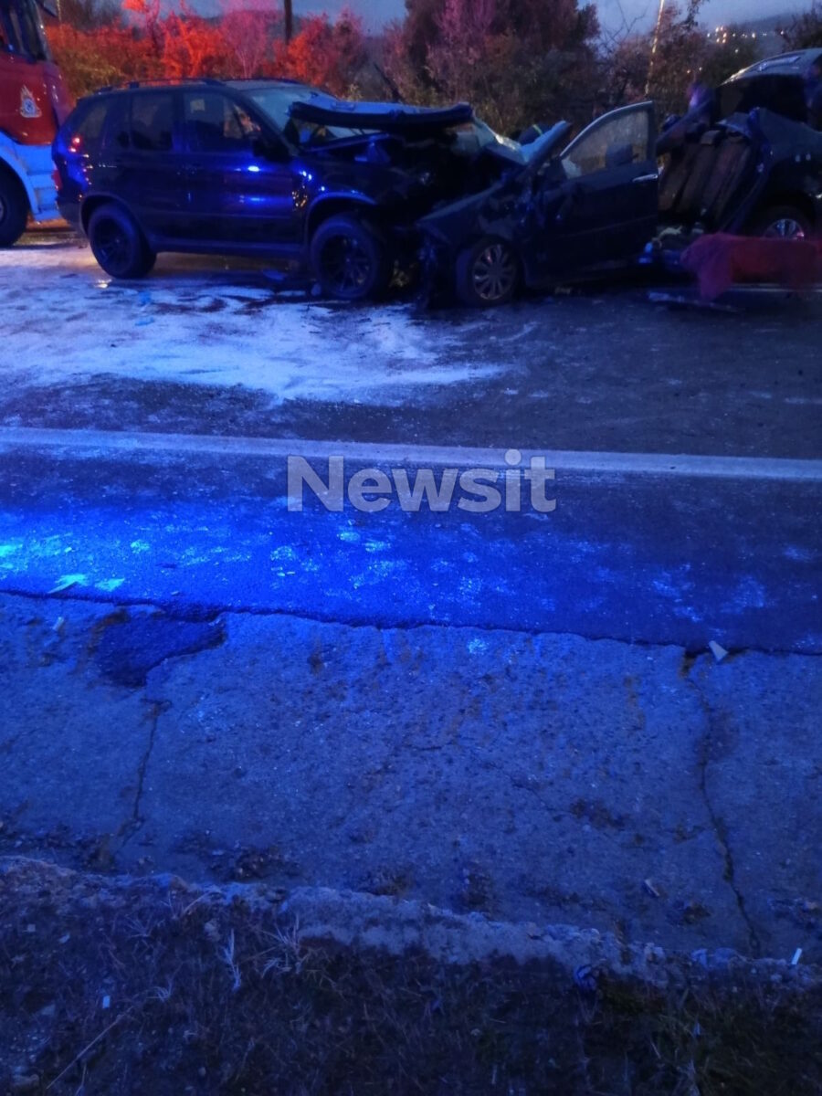 Αιματηρή Παρασκευή: Τέσσερις νεκροί σε διπλό τροχαίο στην Αττική – Δύο σοβαρά τραυματίες στο ΚΑΤ 5 Η σύγκρουση των δύο οχημάτων ήταν σφοδρή