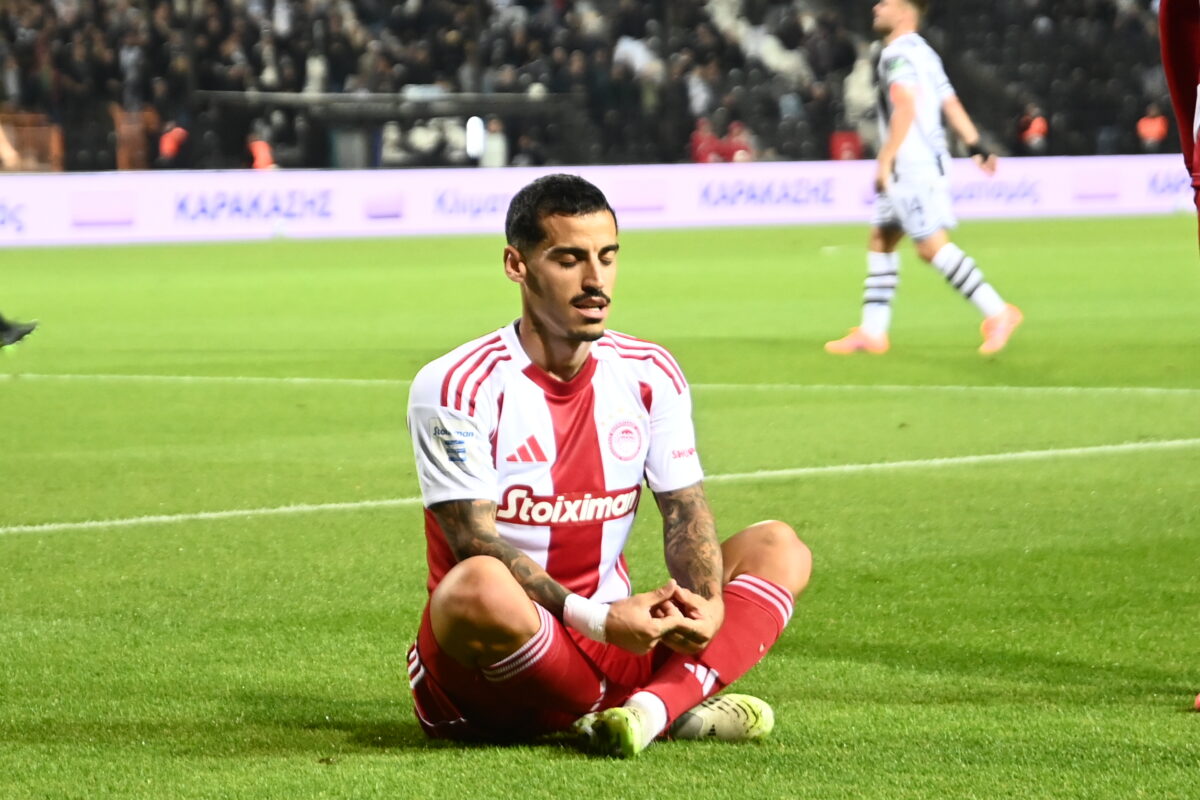 ΠΑΟΚ – Ολυμπιακός 2-1: Θριαμβευτική ανατροπή για τους Θεσσαλονικείς στο ντέρμπι της Super League