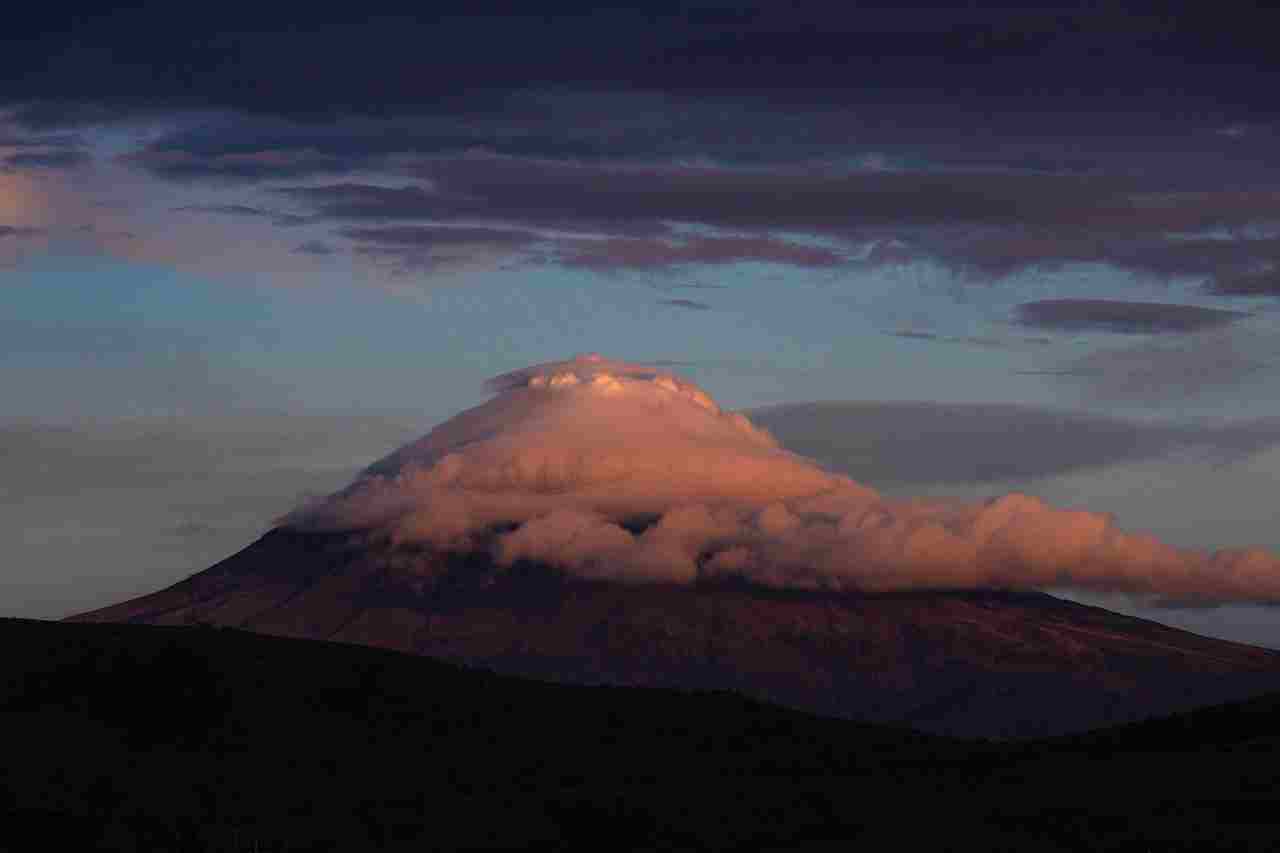 volcano-6016397_1280