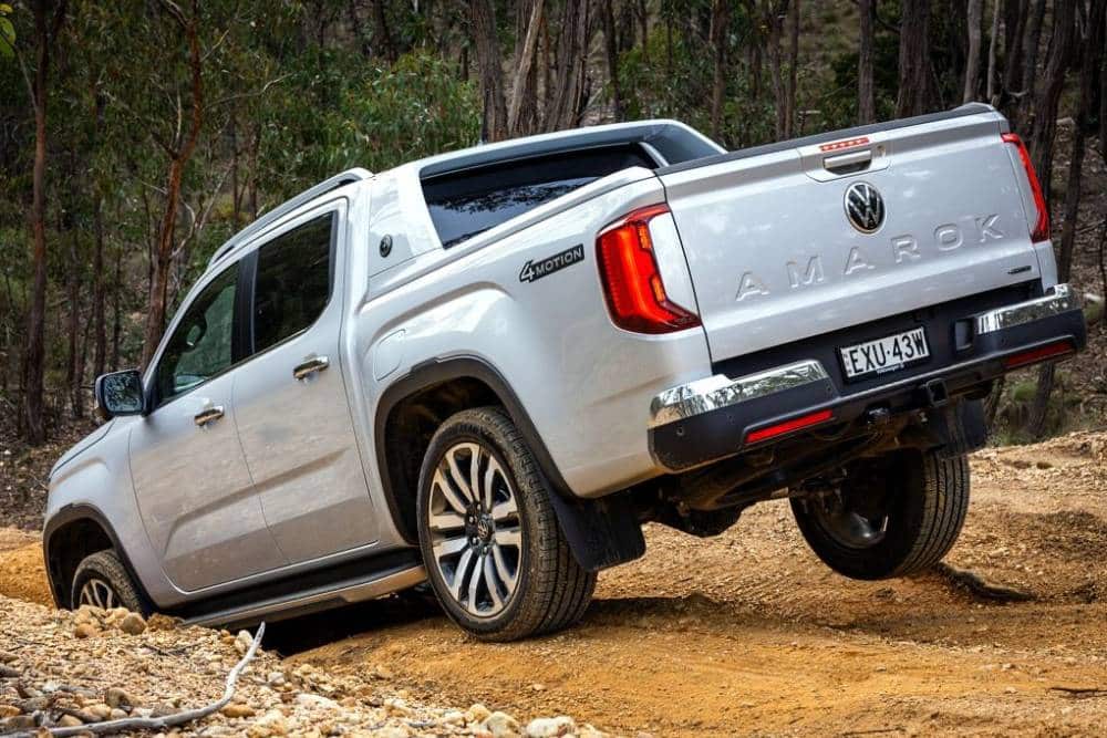 Το βενζινοκίνητο VW Amarok 2.3 TSI με 302 άλογα 19 vw amarok 2.3 tsi 02