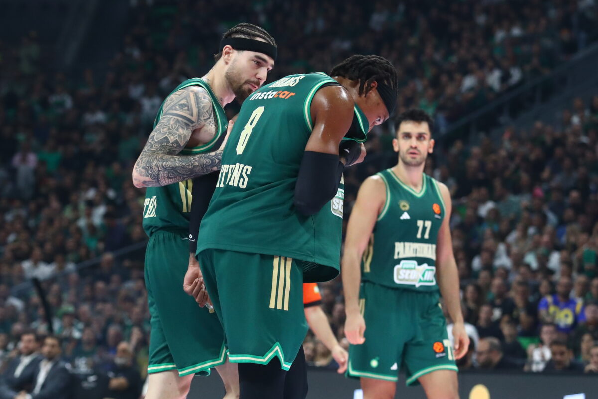 Ο Ρισόν Χολμς τραυματίστηκε εκ νέου και αποχώρησε κουτσαίνοντας από το Παναθηναϊκός – Μακάμπι Τελ Αβίβ 6 Ο Ρισόν Χολμς τραυματίστηκε εκ νέου και αποχώρησε κουτσαίνοντας από το Παναθηναϊκός – Μακάμπι Τελ Αβίβ