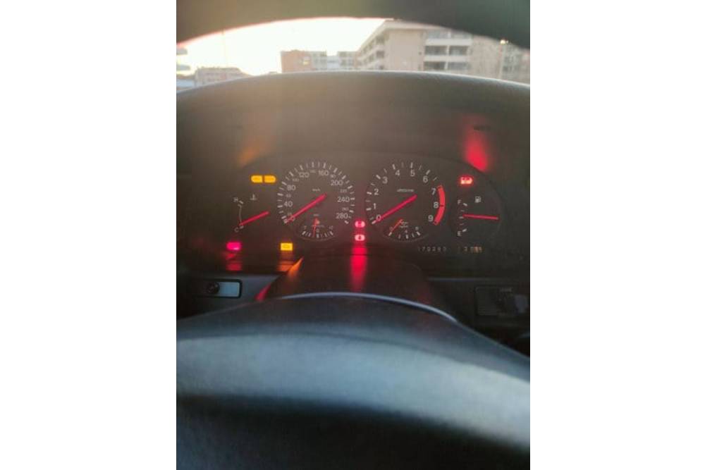 Συναρπαστικό Nissan 300ZX twinturbo για ρομαντικές διαδρομές 18 1996-nissan-300zx-6908a3cda680a