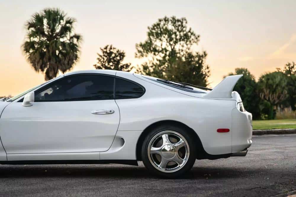 1998-Toyota-Supra-Auction-Mecum-8_result22