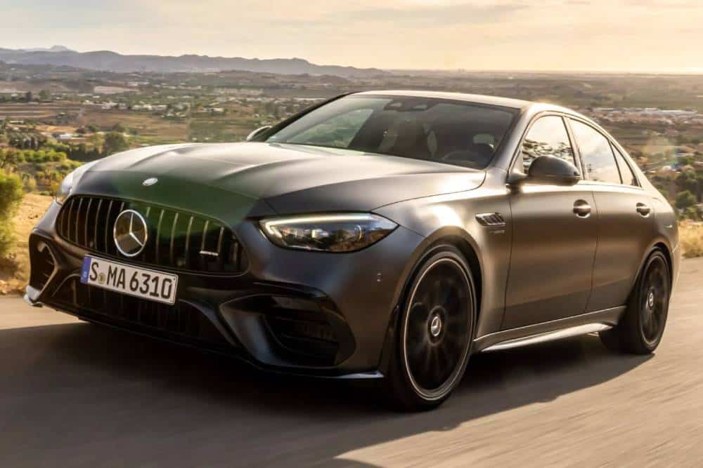 Η Κομισιόν φιμώνει τις Mercedes-AMG 3 2023-Mercedes-AMG-C63-2-2048x1152