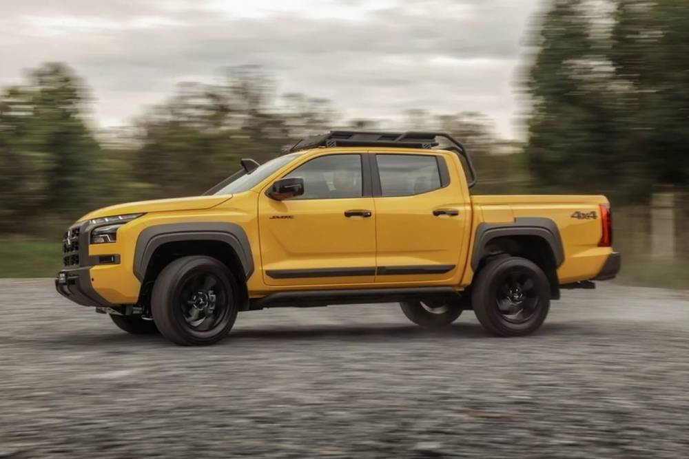 2025-Mitsubishi-Triton-Savana-10-2048x1365