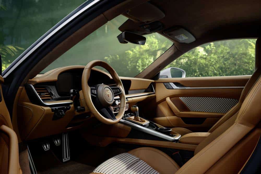 2025-porsche-911-gt3-touring-ocelot-is-a-nod-to-on (9)