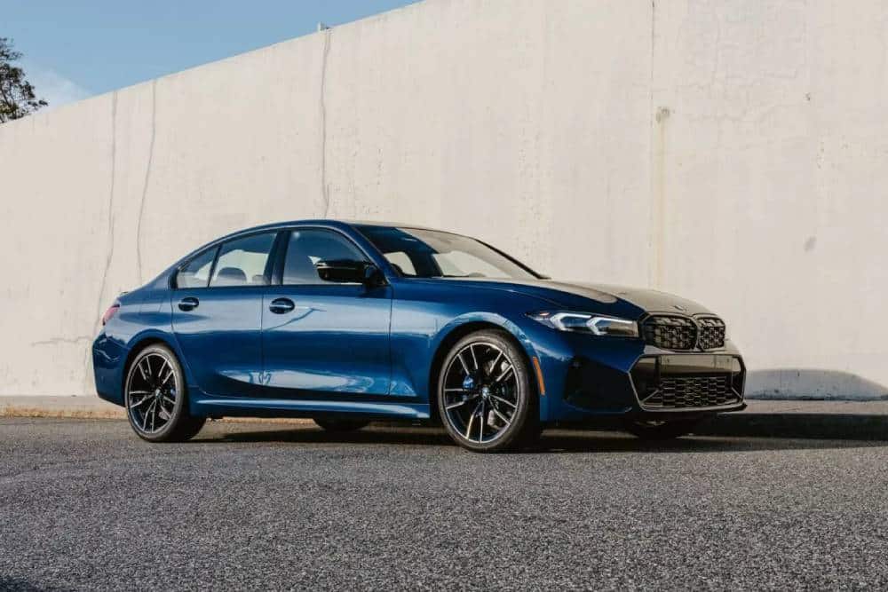 Αποκλειστική BMW M340i xDrive 50 Jahre για λίγους και εκλεκτούς 24 2026-BMW-M340i-xDrive-50-Jahre-Edition-11-2048x136