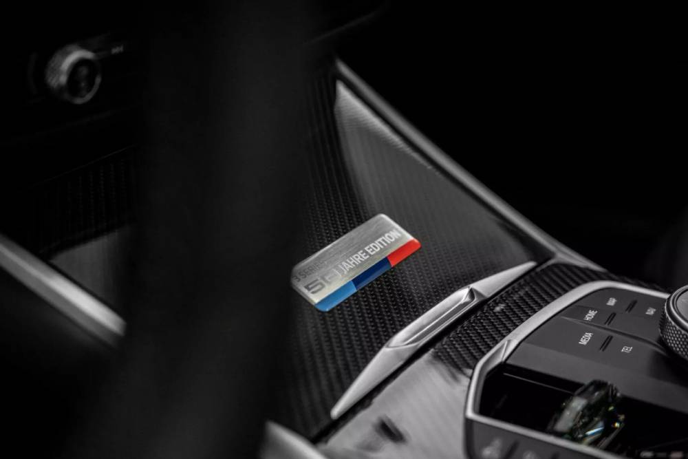 2026-BMW-M340i-xDrive-50-Jahre-Edition-Canada-14-2