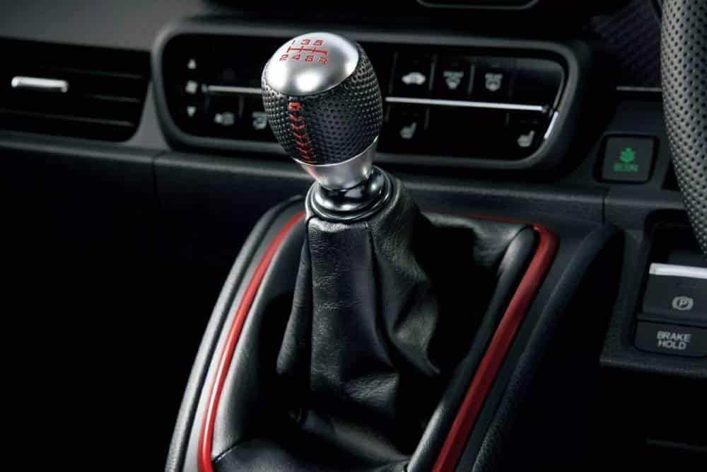 Ανανεωμένο Honda N-One και χειροκίνητο πύραυλος RS